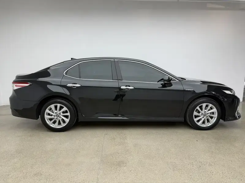 2023 Toyota Camry с пробегом 110 000 км