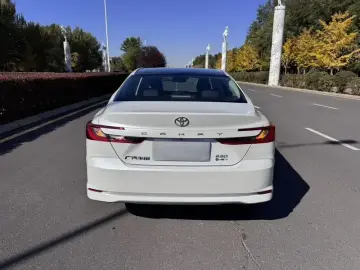 2024 Toyota Camry с пробегом 6 800 км