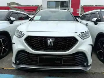 2022 Toyota Crown Kluger с пробегом 30 000 км