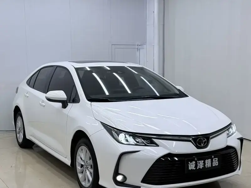 2021 Toyota Corolla с пробегом 49 000 км