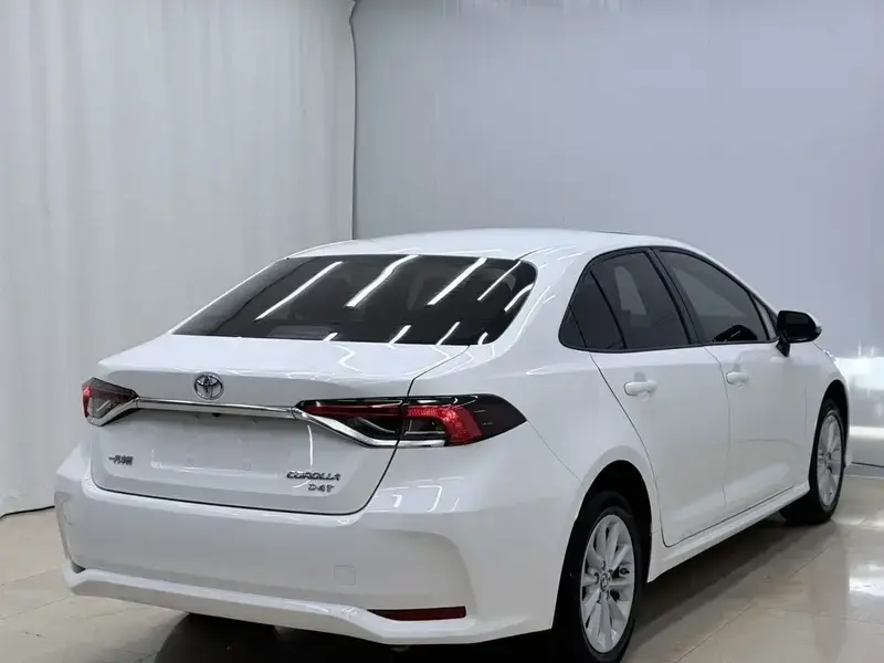 2021 Toyota Corolla с пробегом 49 000 км