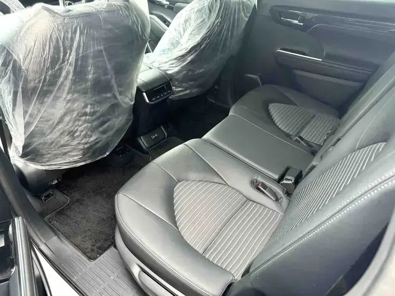 2022 Toyota Crown Kluger с пробегом 30 000 км