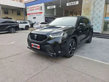 Toyota Crown Kluger