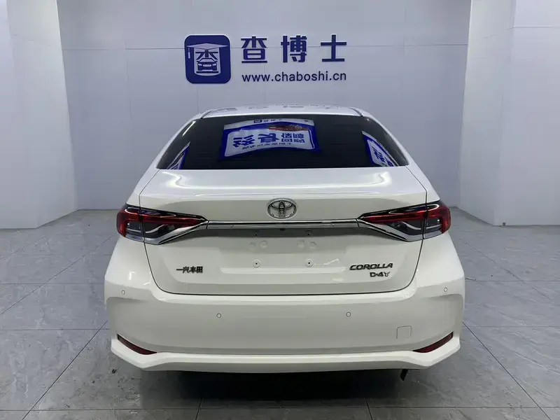 2022 Toyota Corolla с пробегом 34 000 км