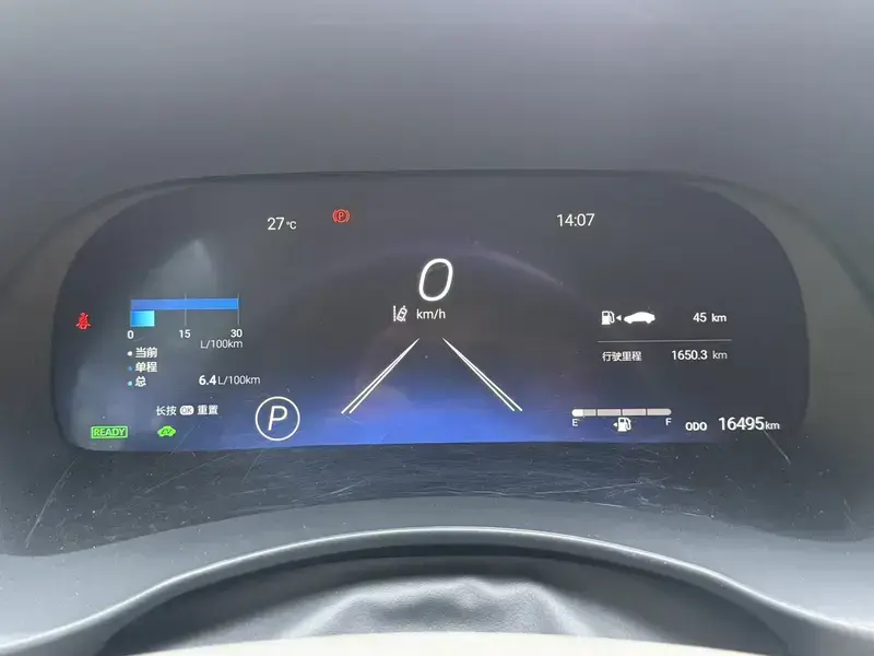 2022 Toyota Highlander с пробегом 16 000 км