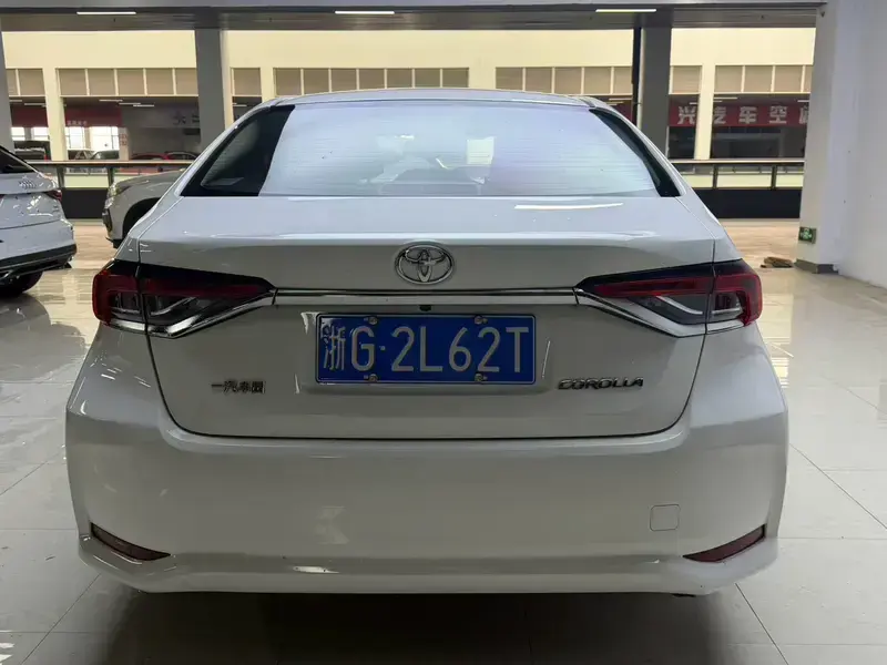 2023 Toyota Corolla с пробегом 9 900 км
