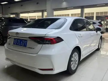 2023 Toyota Corolla с пробегом 9 900 км