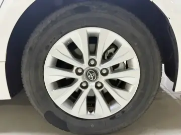 2023 Toyota Corolla с пробегом 9 900 км