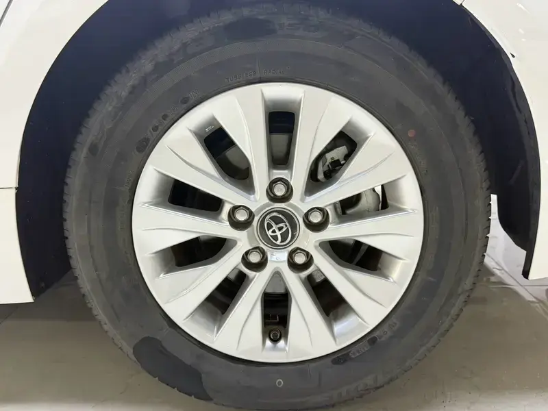 2023 Toyota Corolla с пробегом 9 900 км