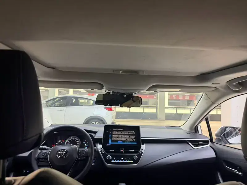 2023 Toyota Corolla с пробегом 9 900 км