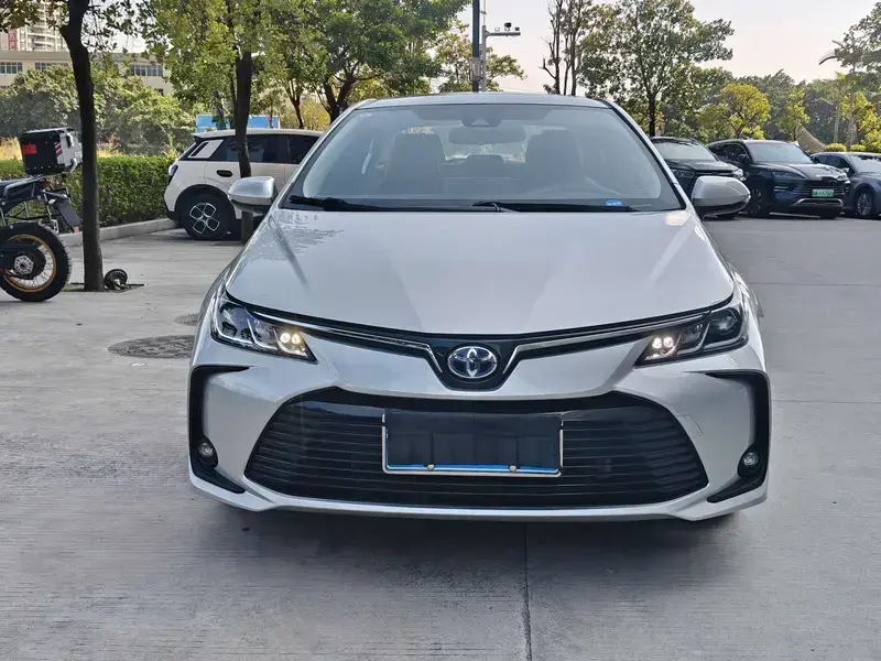 2021 Toyota Corolla с пробегом 13 500 км