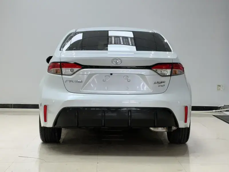 2023 Toyota Levin с пробегом 2 300 км