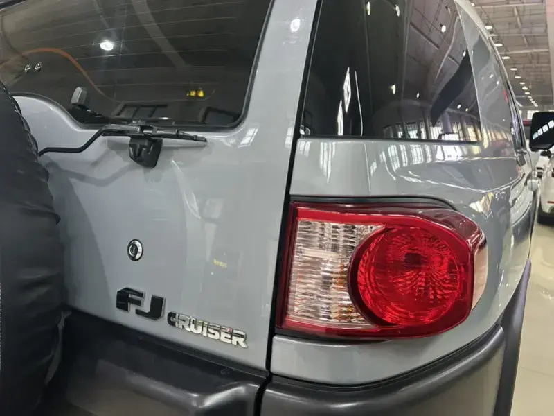 2020 Toyota FJ Cruiser с пробегом 78 000 км