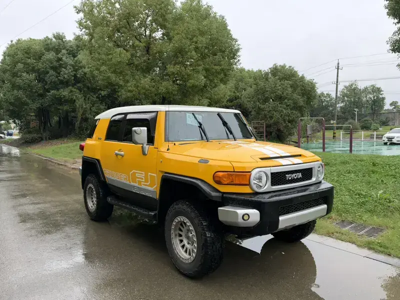 2018 Toyota FJ Cruiser с пробегом 110 000 км