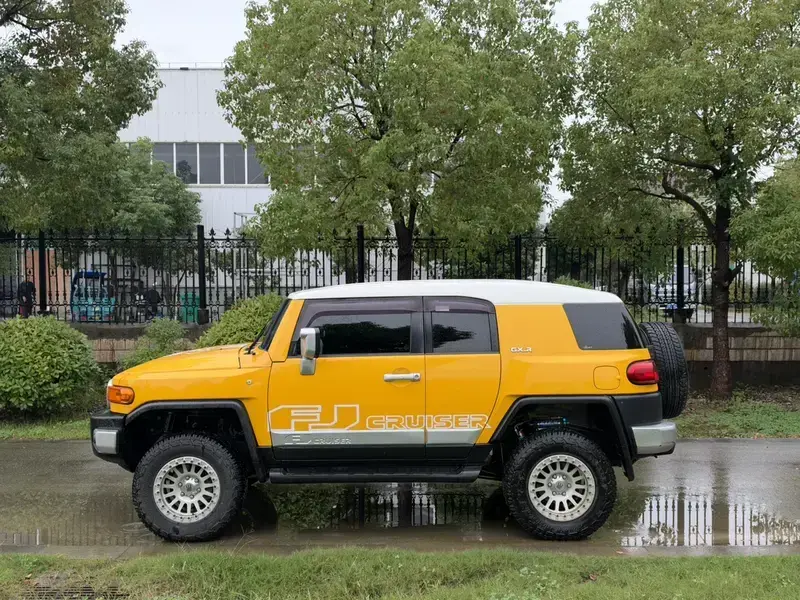 2018 Toyota FJ Cruiser с пробегом 110 000 км