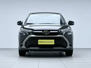 2024 Toyota Frontlander с пробегом 10 000 км