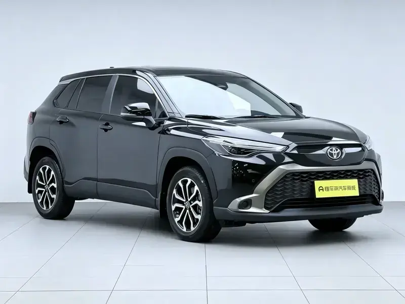 2024 Toyota Frontlander с пробегом 10 000 км