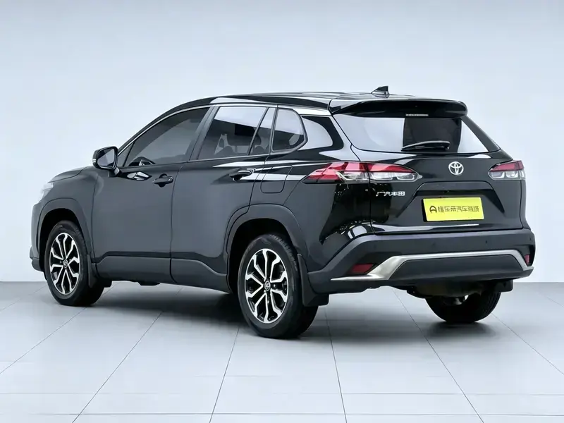2024 Toyota Frontlander с пробегом 10 000 км