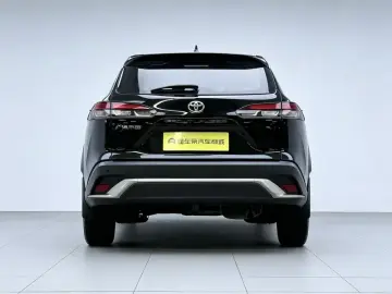 2024 Toyota Frontlander с пробегом 10 000 км