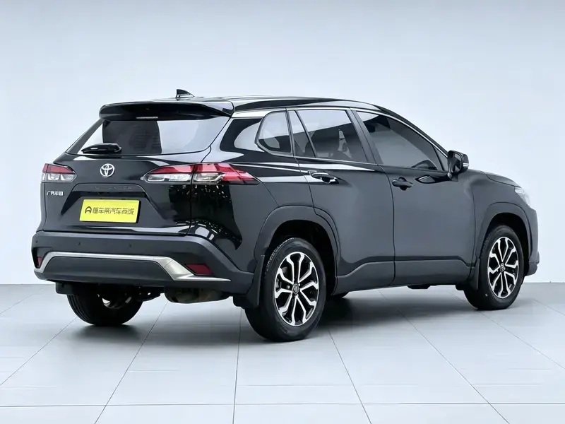2024 Toyota Frontlander с пробегом 10 000 км