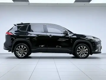 2024 Toyota Frontlander с пробегом 10 000 км