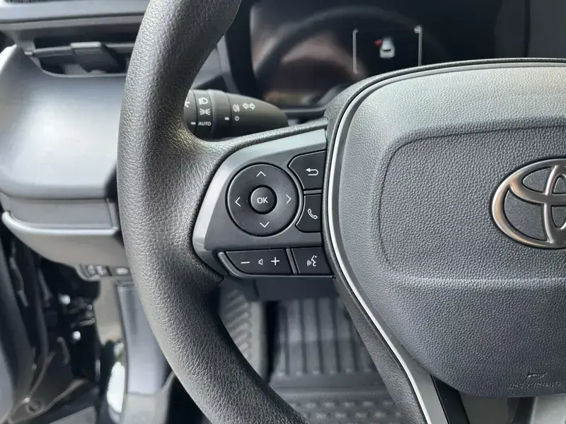 2026 Toyota Frontlander с пробегом 8 000 км