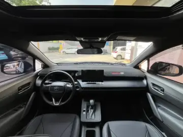 2026 Toyota Frontlander с пробегом 8 000 км