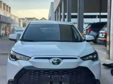 2023 Toyota Frontlander с пробегом 15 000 км