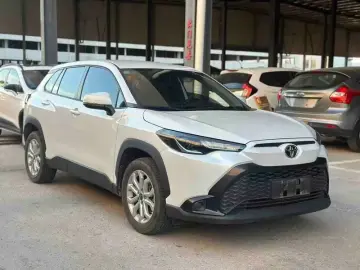 2023 Toyota Frontlander с пробегом 15 000 км