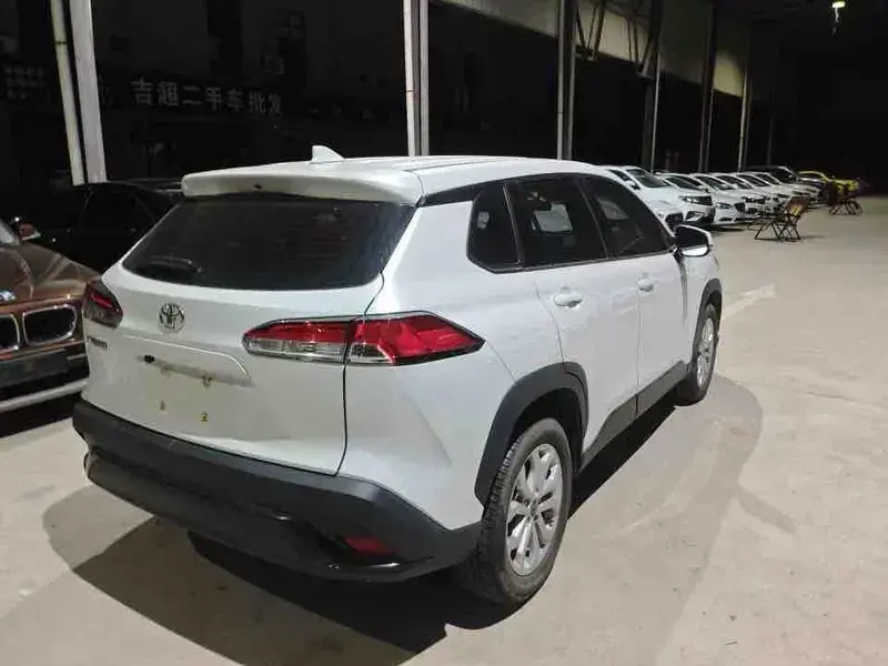 2023 Toyota Frontlander с пробегом 15 000 км