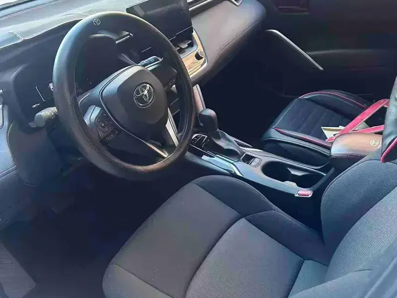 2023 Toyota Frontlander с пробегом 15 000 км