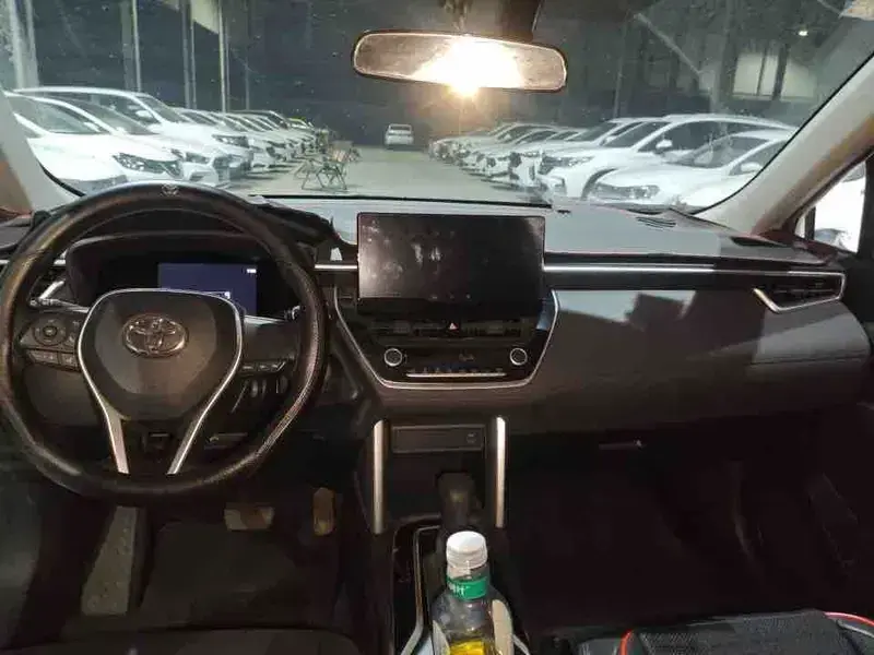 2023 Toyota Frontlander с пробегом 15 000 км