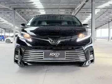 2020 Toyota Sienna с пробегом 84 000 км