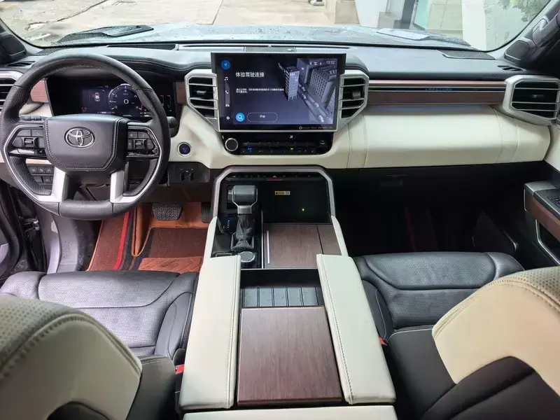 2022 Toyota Tundra с пробегом 57 000 км