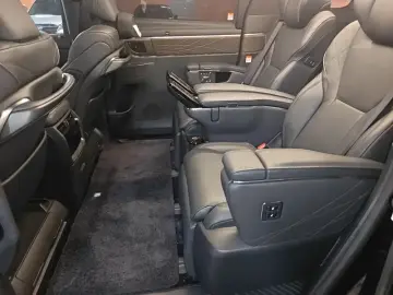 2023 Toyota Vellfire с пробегом 41 000 км