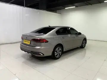 2023 Volkswagen Bora с пробегом 56 100 км