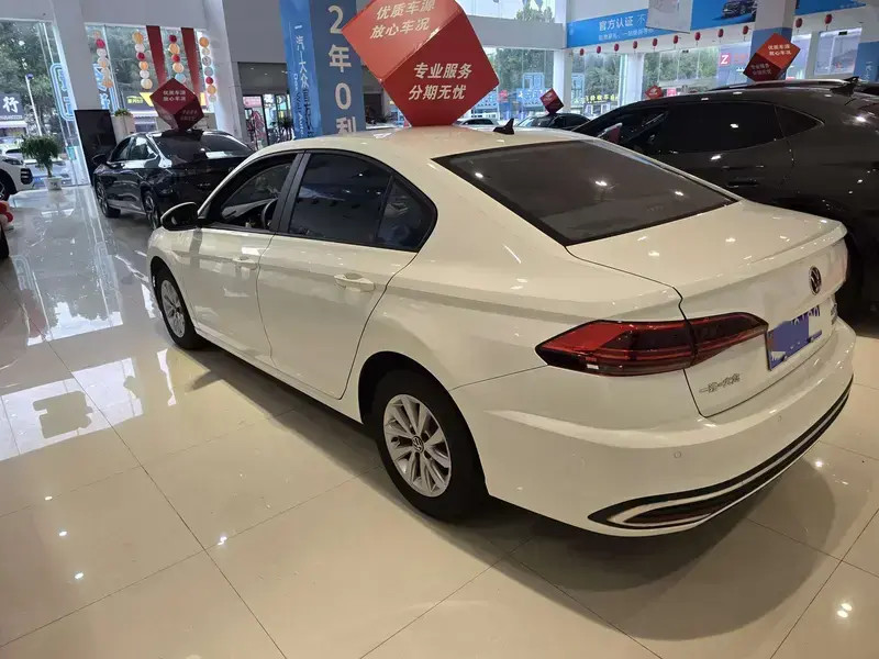 2024 Volkswagen Bora с пробегом 71 000 км