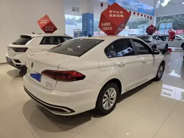 2024 Volkswagen Bora с пробегом 71 000 км