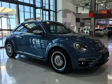 2019 Volkswagen Beetle с пробегом 82 000 км