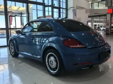2019 Volkswagen Beetle с пробегом 82 000 км
