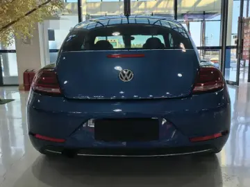 2019 Volkswagen Beetle с пробегом 82 000 км