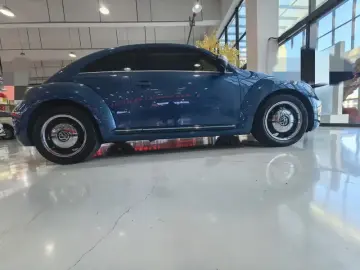 2019 Volkswagen Beetle с пробегом 82 000 км