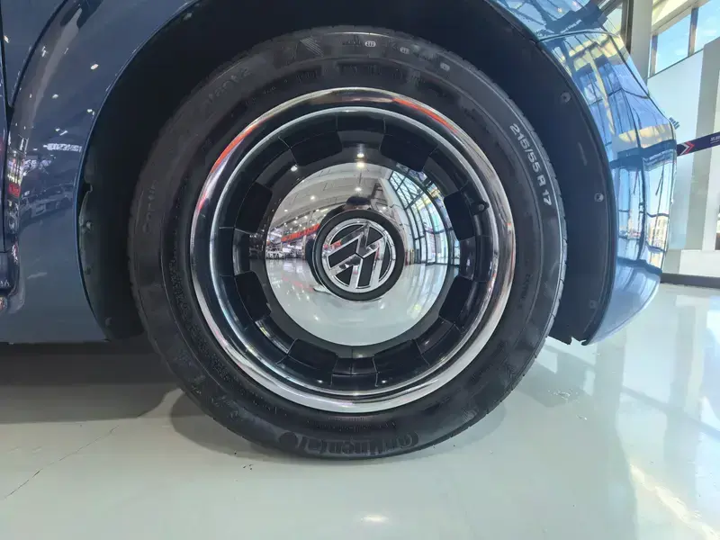 2019 Volkswagen Beetle с пробегом 82 000 км