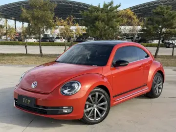 2016 Volkswagen Beetle с пробегом 104 000 км