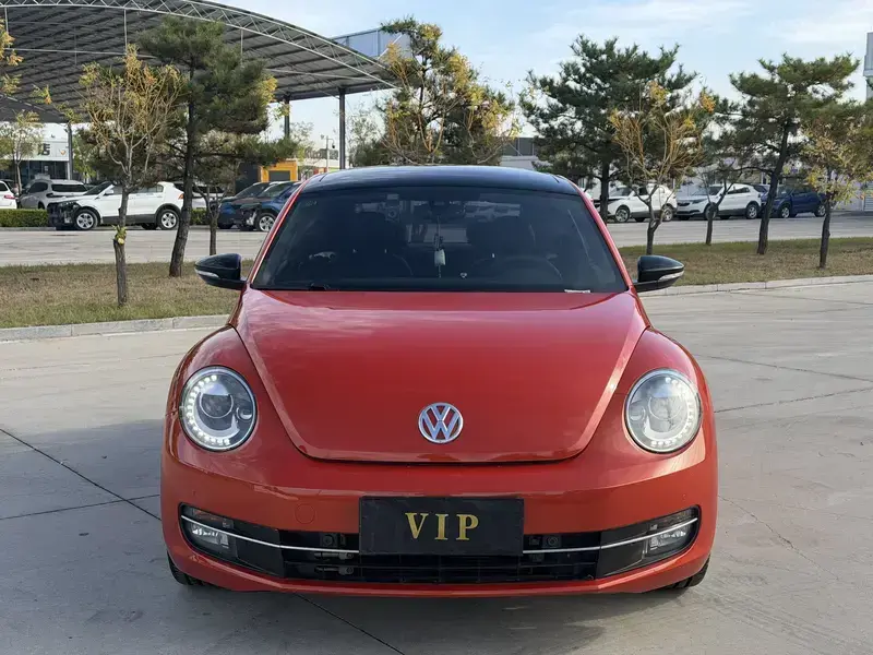 2016 Volkswagen Beetle с пробегом 104 000 км