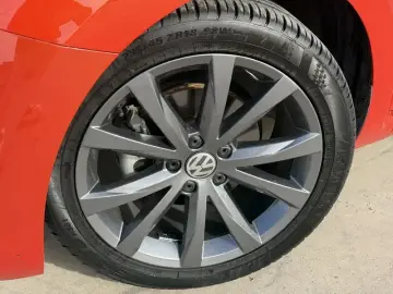 2016 Volkswagen Beetle с пробегом 104 000 км