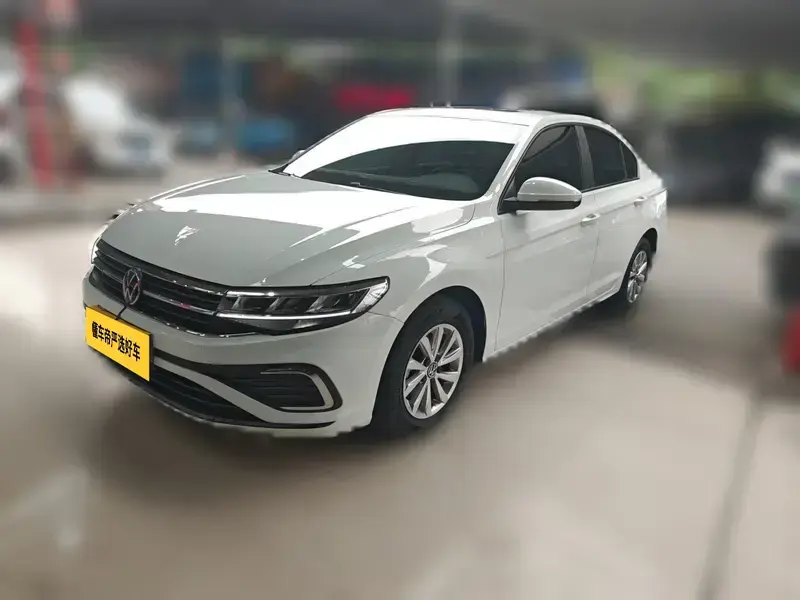 2023 Volkswagen Bora с пробегом 67 000 км