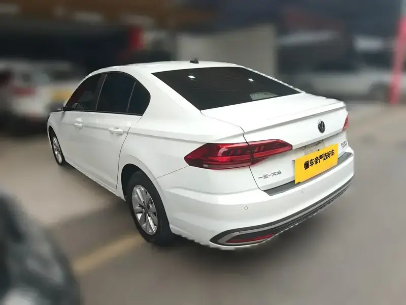 2023 Volkswagen Bora с пробегом 67 000 км
