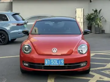 2016 Volkswagen Beetle с пробегом 45 000 км