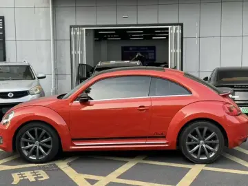 2016 Volkswagen Beetle с пробегом 45 000 км